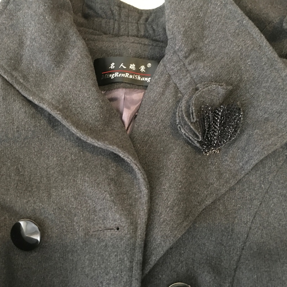Wool coat - Picture 11 of 11
